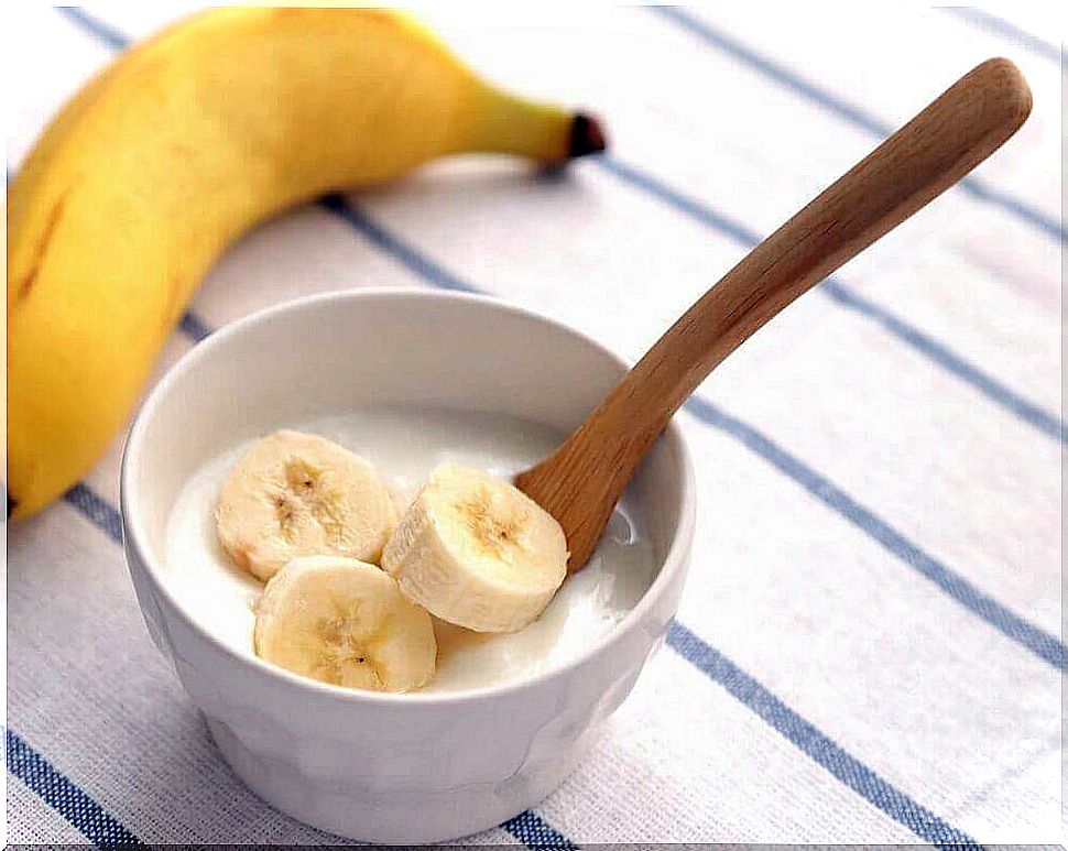 Banana And Yogurt To Treat Scalp Psoriasis 