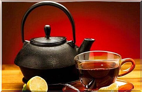 Antioxidant black tea with lemon