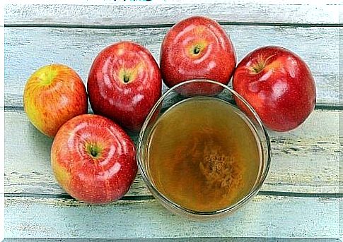 Apple cider vinegar against fungal nails