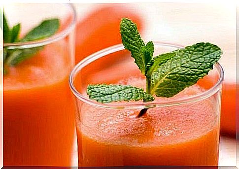 Optimizing liver function with carrot juice