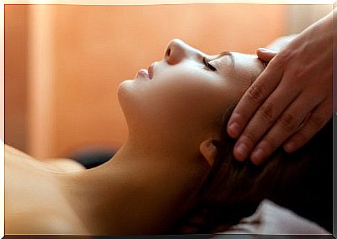 Treating headaches with massage