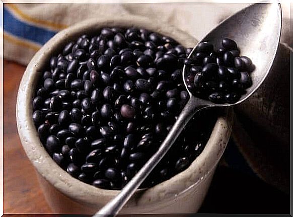 Protect your heart with black beans