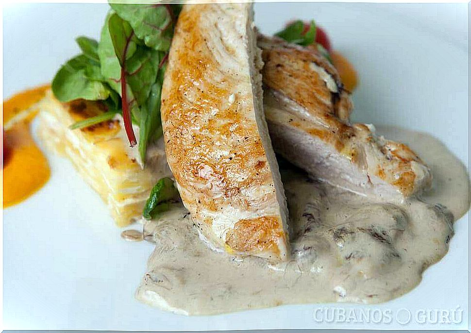 Try this recipe for chicken in cheese sauce