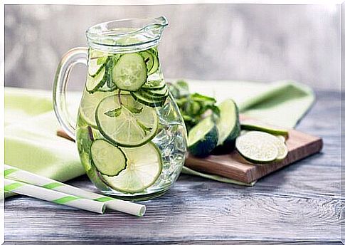 One of the benefits of cucumber juice is that it promotes weight loss